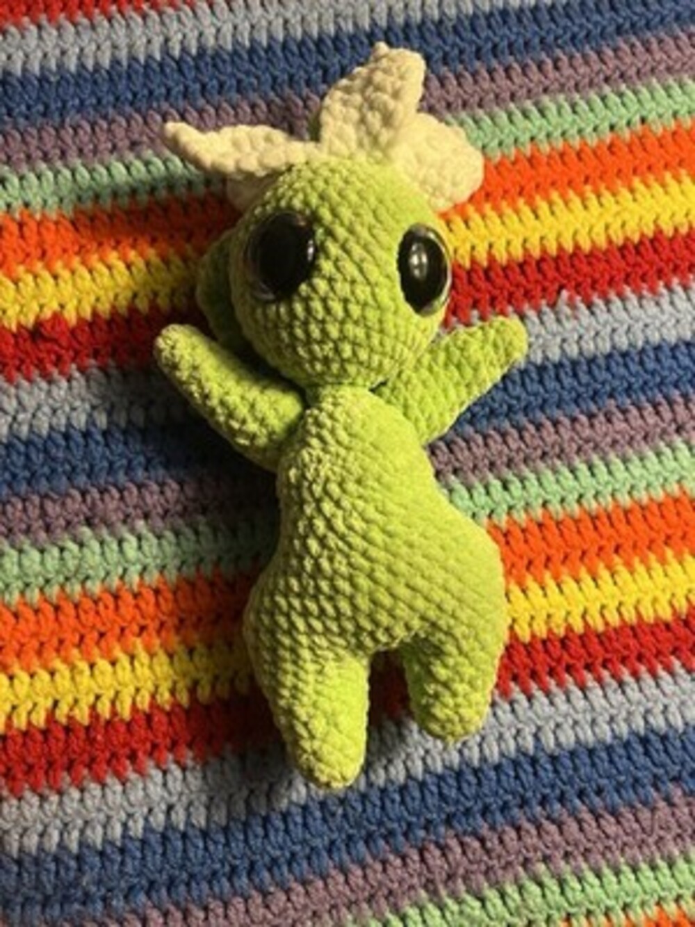 Funny Thicc Mandrake Crochet Plush – Handmade Chunky Sprout Alien Amigurumi